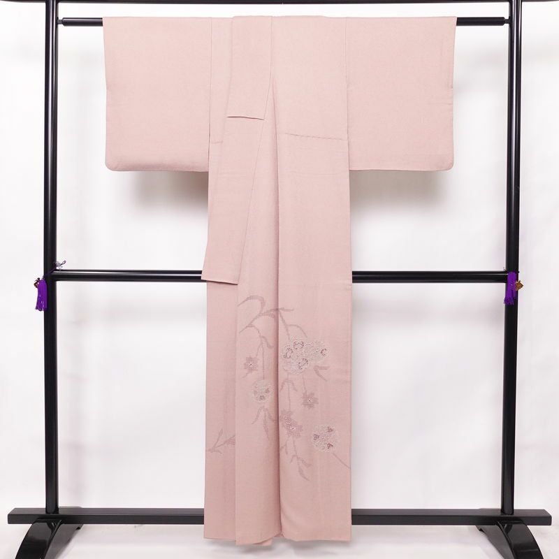 色留袖 スワトウ刺繍 一つ紋付き 正絹 幾何学柄・抽象柄 袷仕立て 身丈157cm 裄丈64cm 着物 ピンク_画像2