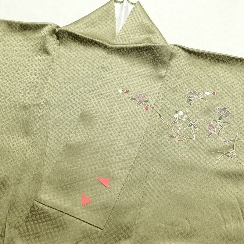 訪問着 綸子 正絹 古典柄 袷仕立て 身丈163.5cm 裄丈67cm 箔 金彩 フォーマル 着物 緑・うぐいす色_画像14
