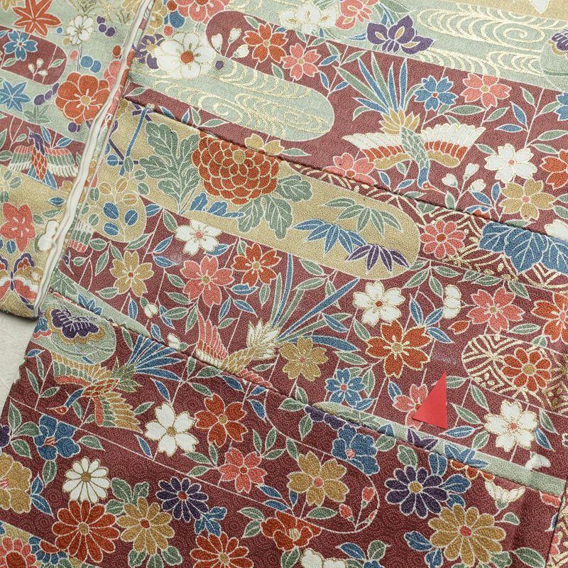 小紋 正絹 古典柄 袷仕立て 身丈155.5cm 裄丈66cm 金彩 着物 多色使い_画像18