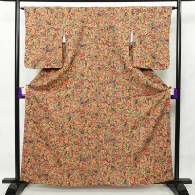 小紋 良品 縮緬 総柄 正絹 幾何学柄・抽象柄 袷仕立て 身丈161cm 裄丈64.5cm 小紋着物 多色使い