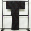 紬 正絹 幾何学柄・抽象柄 袷仕立て 身丈156cm 裄丈63.5cm 多色使い_画像2