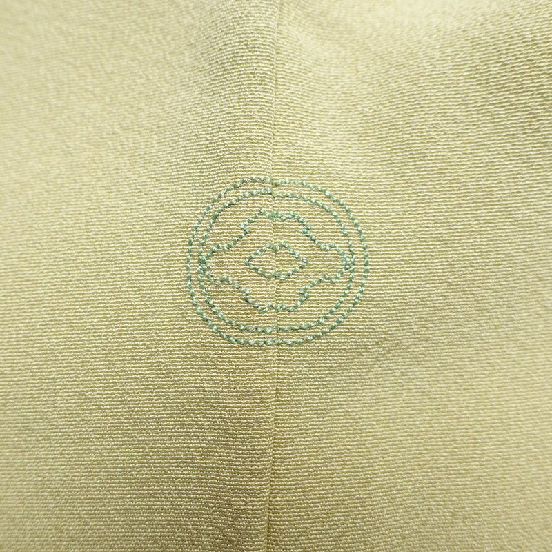 色留袖 落款入り 作家物 縮緬 一つ紋付き 正絹 風景柄 袷仕立て 身丈158cm 裄丈65.5cm 共八掛 フォーマル 着物 緑・うぐいす色_画像12