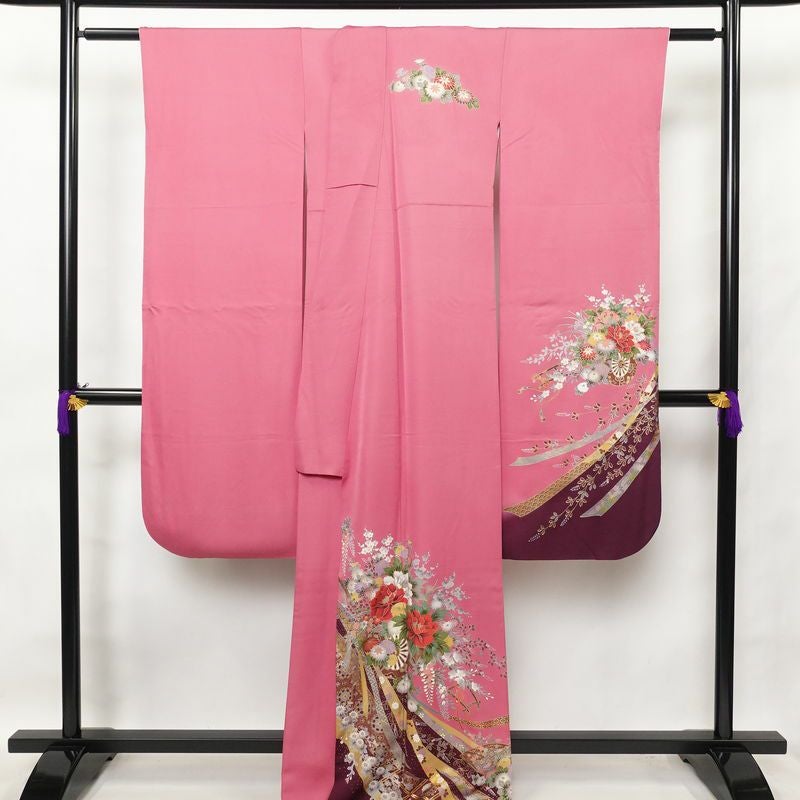 振袖 良品 正絹 古典柄 袷仕立て 身丈173cm 裄丈68cm 箔 金彩 フォーマル 着物 成人式 ピンク_画像2