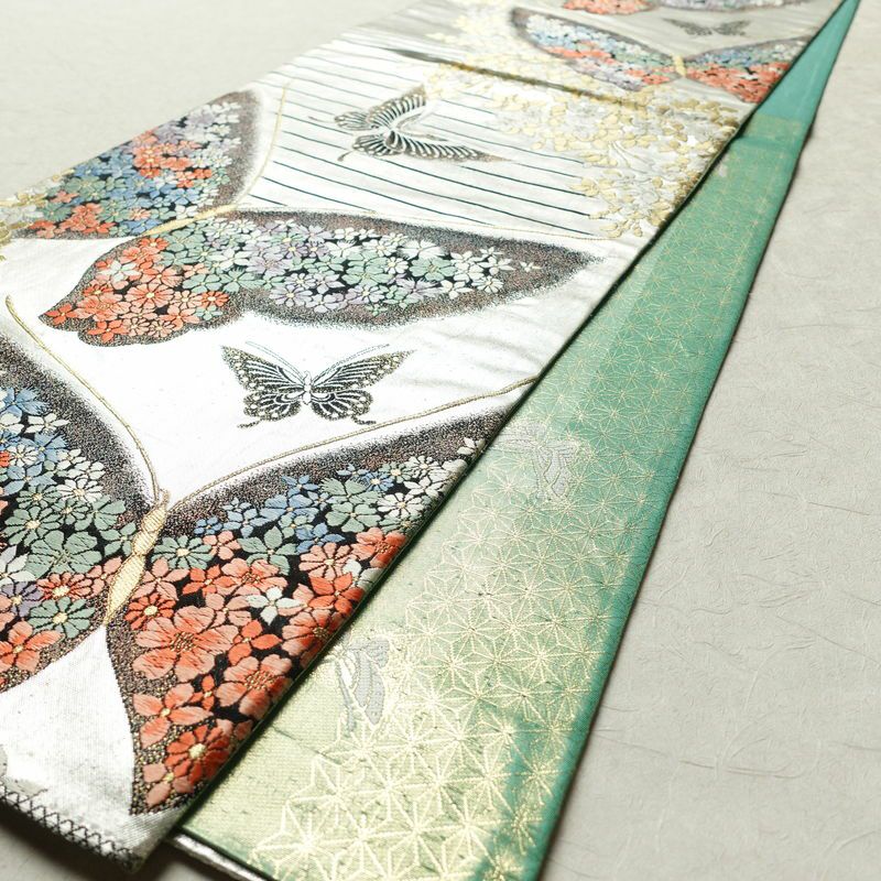 袋帯 六通柄 振袖用 正絹 蝶・昆虫柄 金・銀_画像11