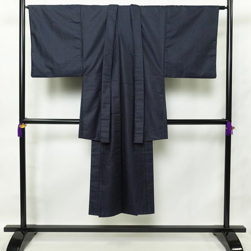 男性用 着物 アンサンブル 羽織 長襦袢 着物 しつけ糸付き ウール 亀甲柄 単衣仕立て 3点セット 身丈140cm 裄丈69cm 青・紺_画像1