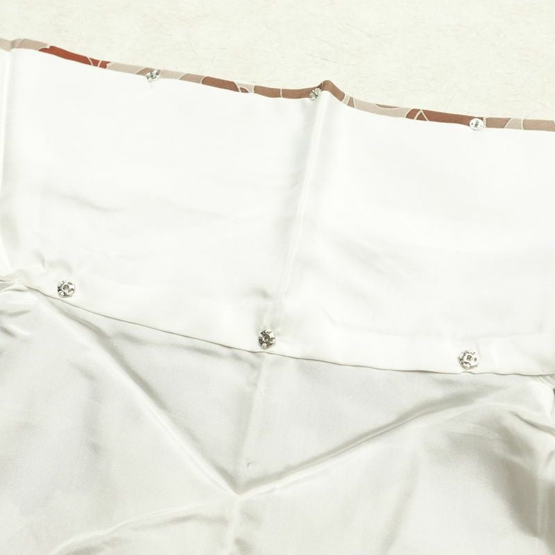 小紋 付け下げ小紋 正絹 花柄 袷仕立て 身丈157cm 裄丈67cm 刺繍 一部しつけ糸付き ベージュ_画像19