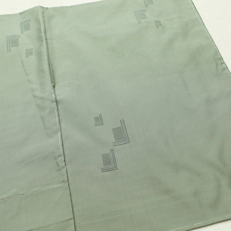 大島紬 美品 色泥染 証紙あり しつけ糸付き 正絹 幾何学柄・抽象柄 袷仕立て 身丈153.5cm 裄丈64.5cm 緑・うぐいす色_画像11