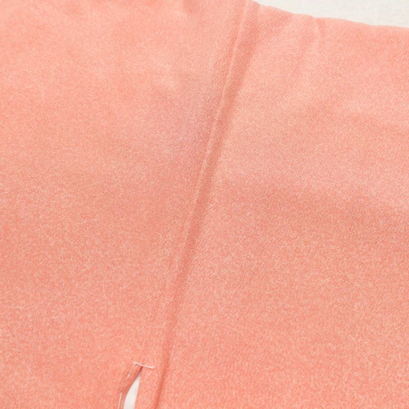 色無地 良品 しつけ糸付き 縮緬 正絹 その他の柄 袷仕立て 身丈158.5cm 裄丈64.5cm ピンク_画像15