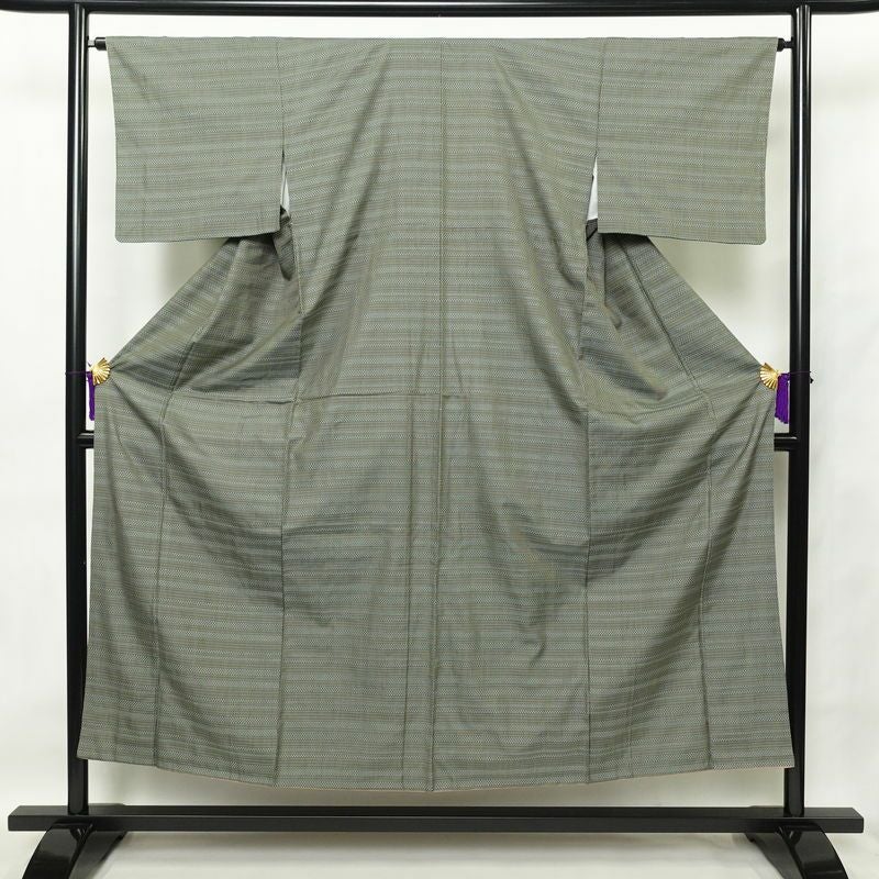 紬 アンティーク風 正絹 縞柄・線柄 袷仕立て 身丈152cm 裄丈64.5cm 緑・うぐいす色_画像1