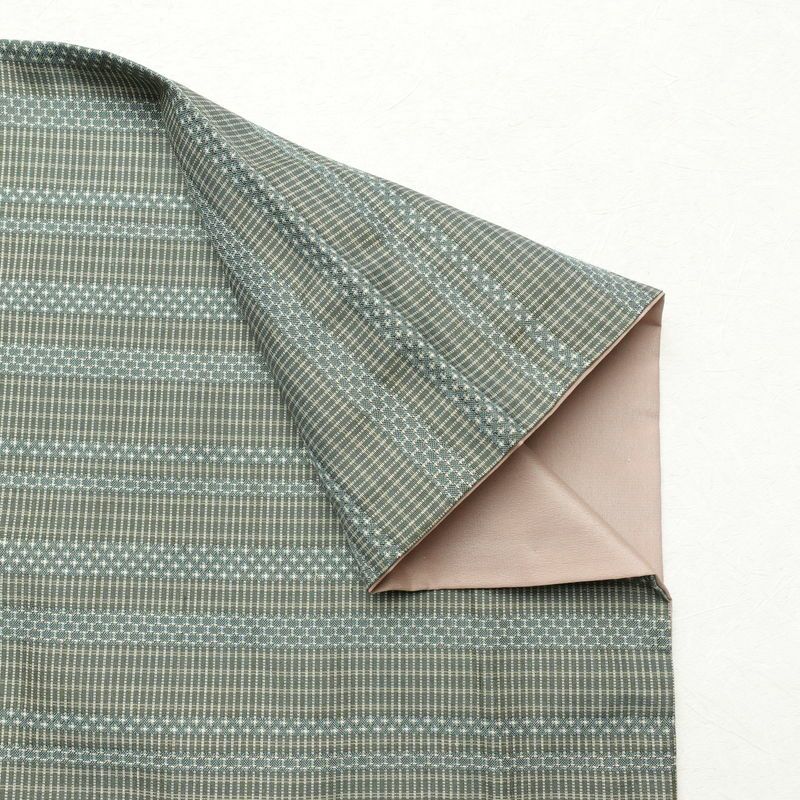 紬 アンティーク風 正絹 縞柄・線柄 袷仕立て 身丈152cm 裄丈64.5cm 緑・うぐいす色_画像12