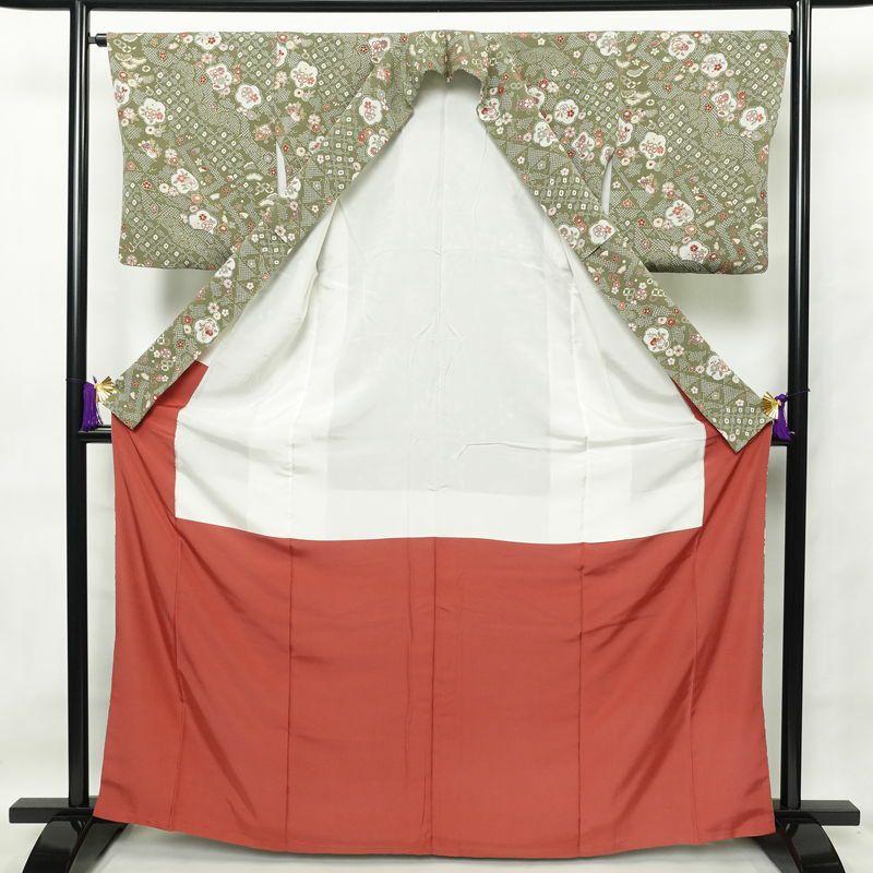 小紋 良品 縮緬 総柄 正絹 古典柄 袷仕立て 身丈165cm 裄丈65cm 金彩 緑・うぐいす色_画像3