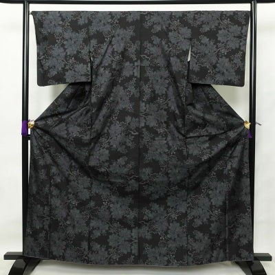 紬 正絹 木の葉・植物柄 袷仕立て 身丈165cm 裄丈67.5cm つむぎ 黒