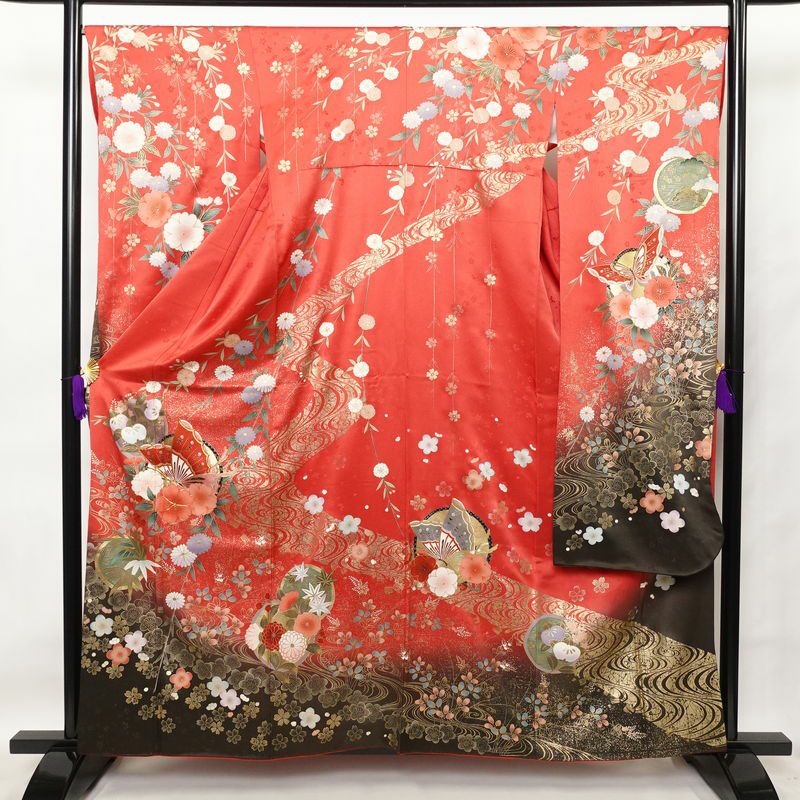 振袖 良品 金駒刺繍 正絹 古典柄 袷仕立て 身丈166.5cm 裄丈66.5cm