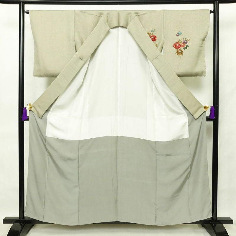 付け下げ しつけ糸付き 正絹 花柄 袷仕立て 身丈158cm 裄丈64.5cm 金彩 緑・うぐいす色_画像3