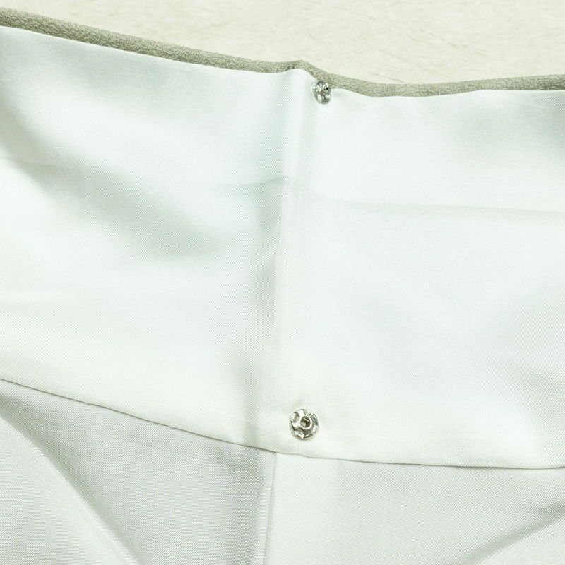 付け下げ しつけ糸付き 正絹 花柄 袷仕立て 身丈158cm 裄丈64.5cm 金彩 緑・うぐいす色_画像15