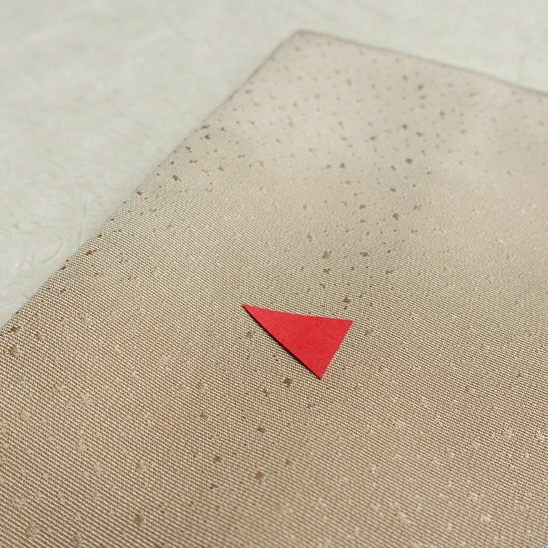 付け下げ 正絹 梨地 ぼかし 木の葉・植物柄 袷仕立て 身丈160cm 裄丈63.5cm ベージュ_画像13