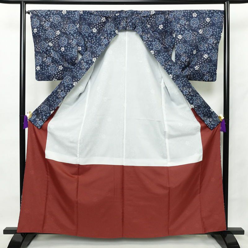 小紋 ポリエステル 花柄 袷仕立て 身丈163cm 裄丈67.5cm 青・紺_画像3