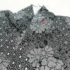 小紋 良品 縮緬 絞り風 ポリエステル 花柄 袷仕立て 身丈163cm 裄丈67cm 黒_画像14