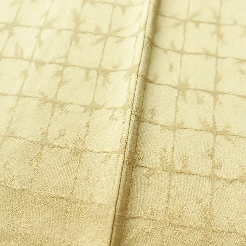 色無地 しつけ糸付き 一つ紋付き 正絹 チェック・格子柄 袷仕立て 身丈158cm 裄丈62.5cm 共八掛 黄・黄土色_画像7