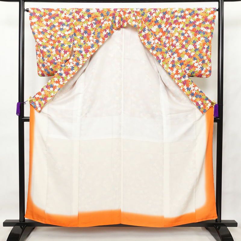 小紋 良品 縮緬 正絹 木の葉・植物柄 袷仕立て 身丈157.5cm 裄丈66cm 紅葉 橙_画像3