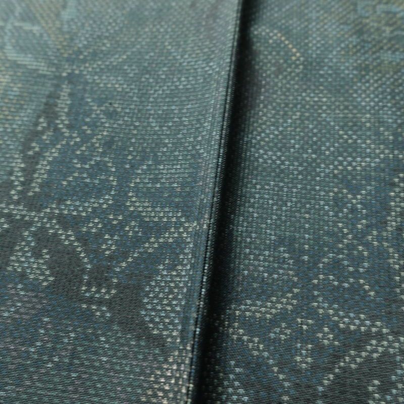 紬 良品 正絹 幾何学柄・抽象柄 袷仕立て 身丈160cm 裄丈65cm 一部しつけ糸付き 緑・うぐいす色_画像7