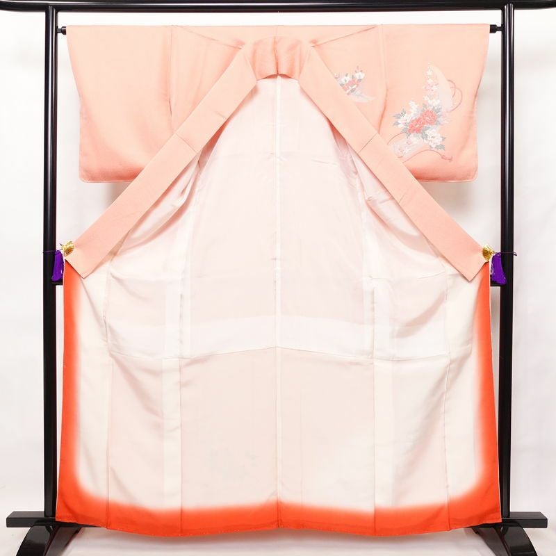 付け下げ 良品 しつけ糸付き 正絹 花柄 袷仕立て 身丈162cm 裄丈65.5cm 箔 ピンク_画像3
