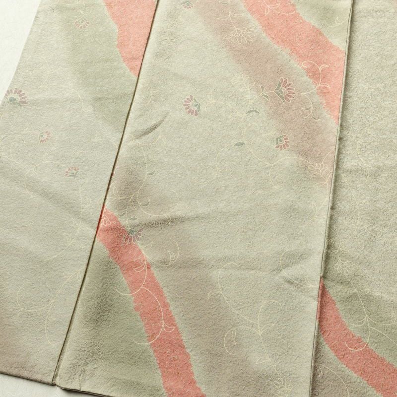 小紋 絞り 正絹 花柄 袷仕立て 身丈157cm 裄丈68cm 緑・うぐいす色_画像4