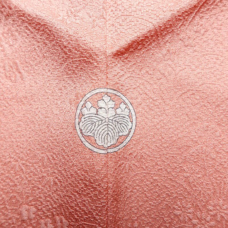 色無地 美品 一つ紋付き 正絹 木の葉・植物柄 袷仕立て 身丈158.5cm 裄丈69cm 一部しつけ糸付き ピンク_画像12