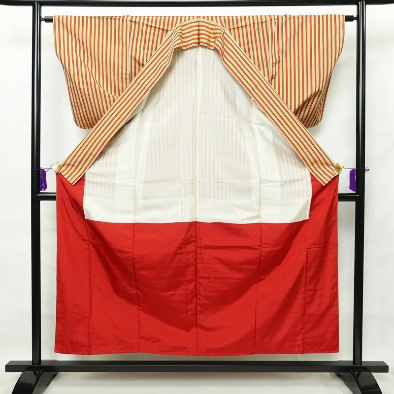 紬 しつけ糸付き 正絹 縞柄・線柄 袷仕立て 身丈155cm 裄丈63cm ベージュ_画像3