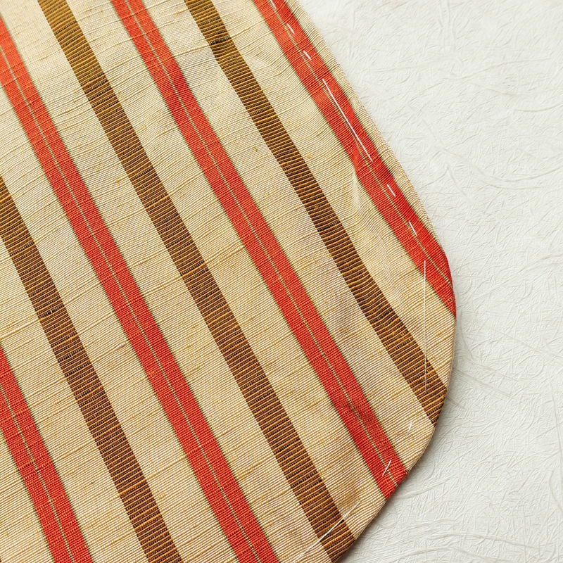 紬 しつけ糸付き 正絹 縞柄・線柄 袷仕立て 身丈155cm 裄丈63cm ベージュ_画像13