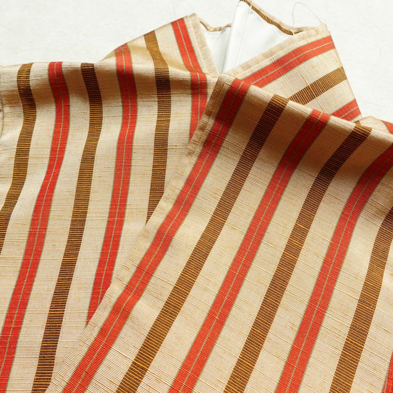 紬 しつけ糸付き 正絹 縞柄・線柄 袷仕立て 身丈155cm 裄丈63cm ベージュ_画像16