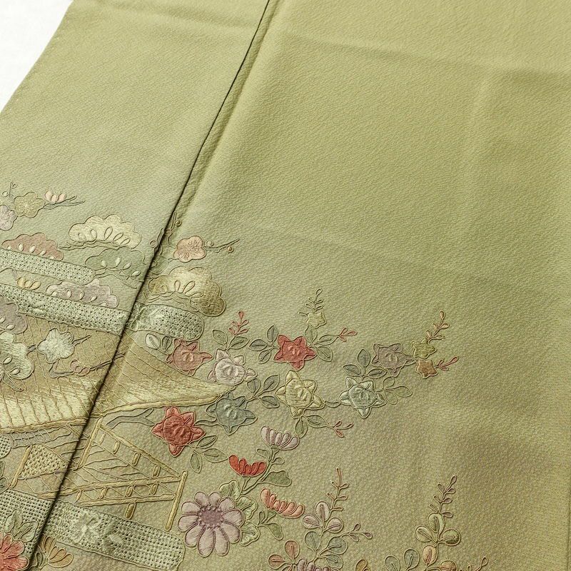 付け下げ 良品 スワトウ刺繍 正絹 古典柄 袷仕立て 身丈165.5cm 裄丈65.5cm 刺繍 緑・うぐいす色_画像5