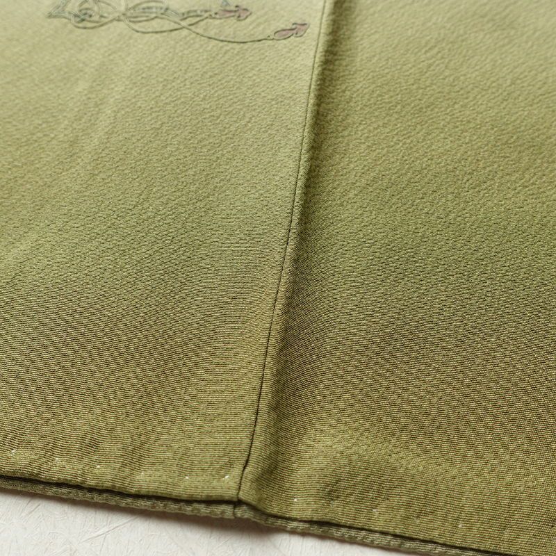 付け下げ 良品 スワトウ刺繍 正絹 古典柄 袷仕立て 身丈165.5cm 裄丈65.5cm 刺繍 緑・うぐいす色_画像11