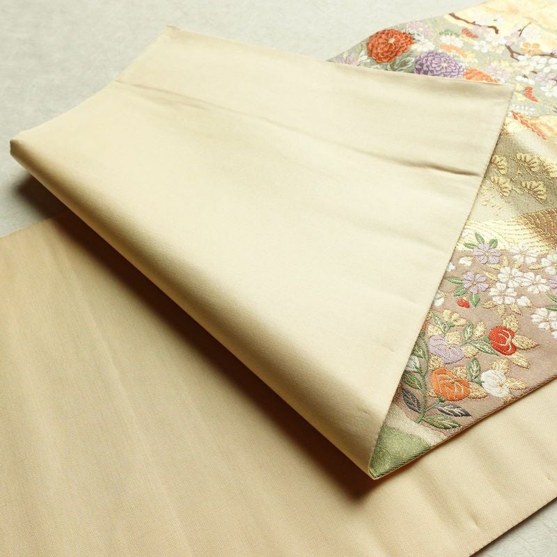 袋帯 六通柄 良品 フォーマル用 正絹 古典柄 金通し ベージュ_画像9