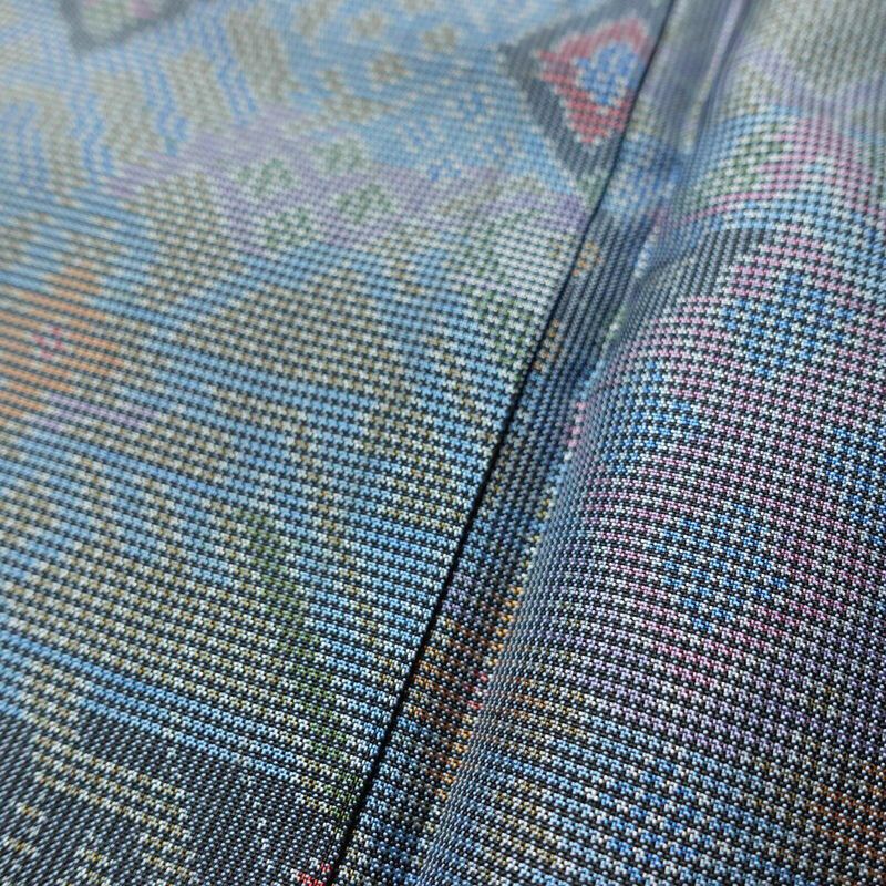 紬 美品 しつけ糸付き 正絹 幾何学柄・抽象柄 袷仕立て 身丈152.5cm 裄丈65.5cm 青・紺_画像9