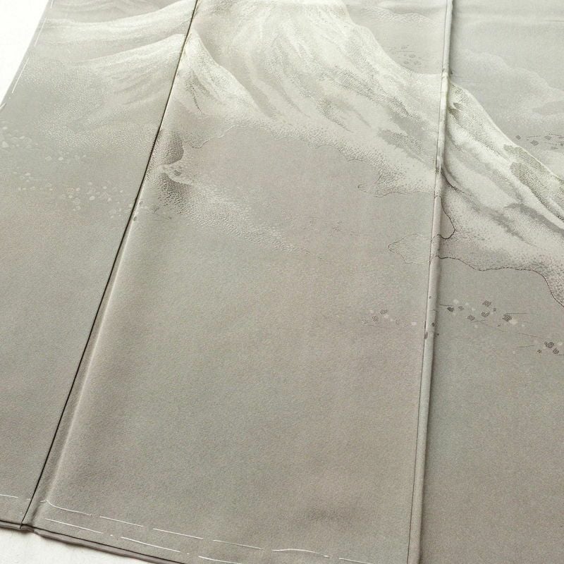 付け下げ 良品 しつけ糸付き 正絹 風景柄 袷仕立て 身丈155.5cm 裄丈63.5cm ぼかし グレー_画像4