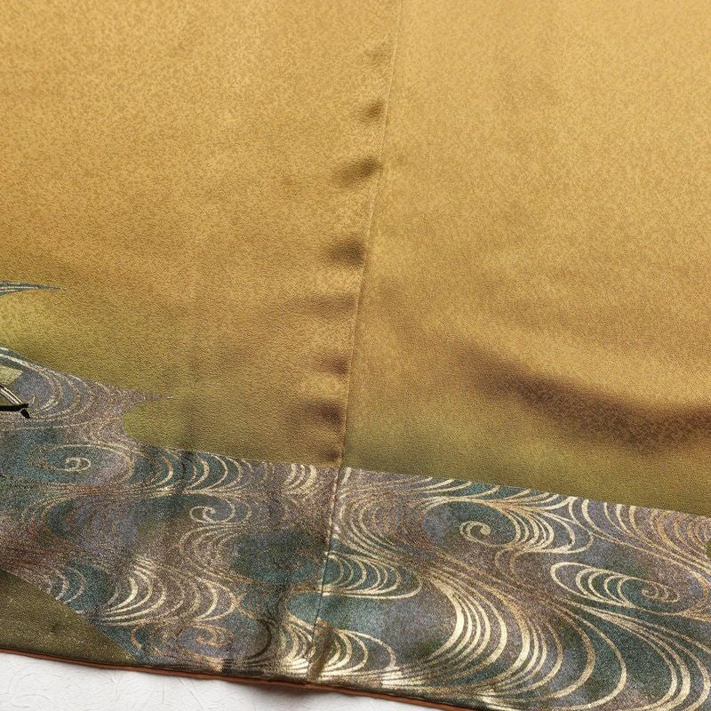付け下げ 良品 TOKI志すい 正絹 古典柄 袷仕立て 身丈162cm 裄丈71cm 箔 黄・黄土色_画像12
