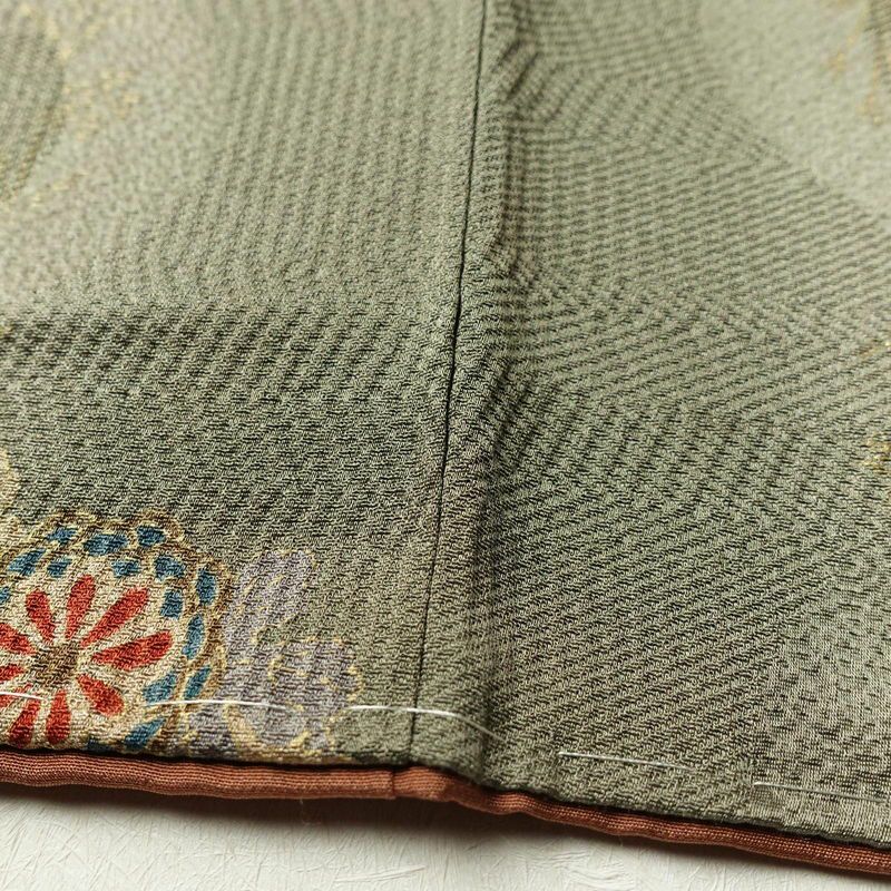 小紋 しつけ糸付き 正絹 古典柄 袷仕立て 身丈164cm 裄丈66cm 金彩 多色使い_画像10