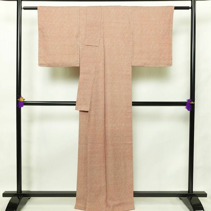 小紋 縮緬 しつけ糸付き 正絹 幾何学柄・抽象柄 袷仕立て 身丈163.5cm 裄丈67cm 茶_画像2