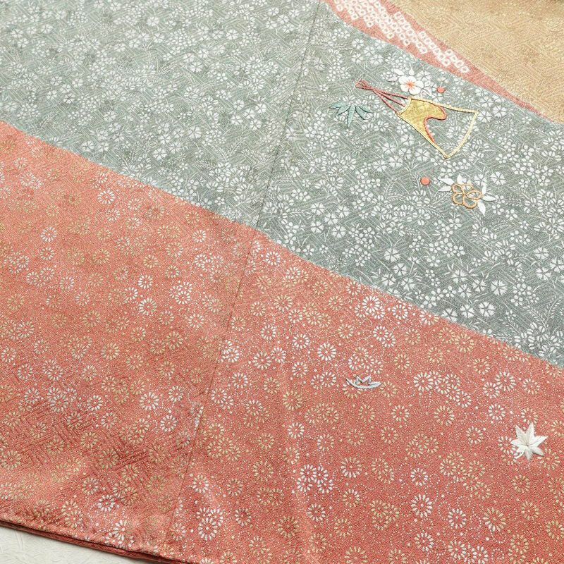 訪問着 良品 金駒刺繍 絞り 正絹 古典柄 袷仕立て 身丈166cm 裄丈67cm 箔 刺繍 共八掛 金彩 多色使い_画像11