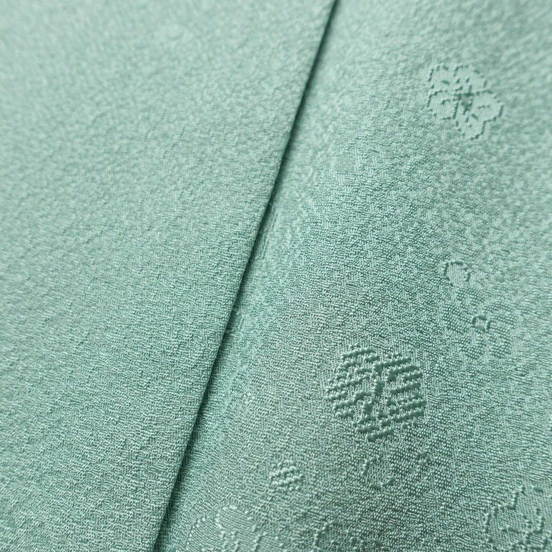 色無地 良品 しつけ糸付き 正絹 花柄 袷仕立て 身丈154cm 裄丈63cm 緑・うぐいす色_画像7