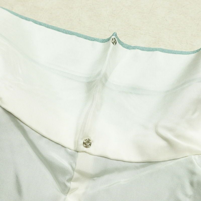 色無地 良品 しつけ糸付き 正絹 花柄 袷仕立て 身丈154cm 裄丈63cm 緑・うぐいす色_画像19