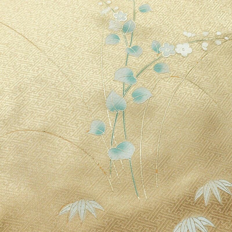 付け下げ 螺鈿 盛り上げ箔 綸子 正絹 古典柄 袷仕立て 身丈154.5cm 裄丈64cm 箔 ベージュ_画像14