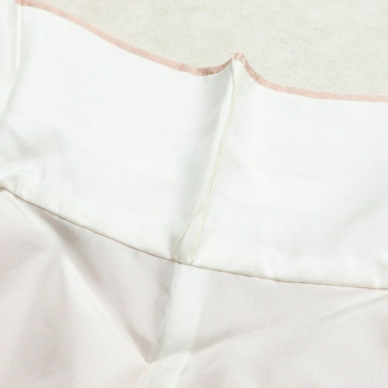 付け下げ 美品 スワトウ刺繍 相良刺繍 正絹 花柄 袷仕立て 身丈163cm 裄丈66cm 刺繍 ピンク_画像20