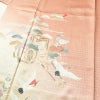 訪問着 しつけ糸付き 金駒刺繍 正絹 古典柄 袷仕立て 身丈158.5cm 裄丈65cm 箔 金彩 着物 ピンク サーモンピンク_画像5