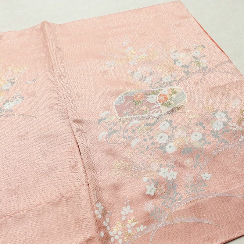 訪問着 しつけ糸付き 綸子 正絹 古典柄 袷仕立て 身丈156cm 裄丈64cm 箔 金彩 フォーマル 着物 ピンク_画像13
