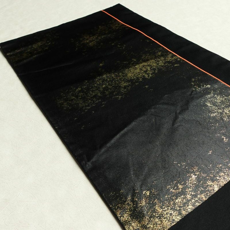 袋帯 春日譜末広文 六通柄 フォーマル用 正絹 古典柄 箔 波 桜 黒_画像17