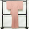 色無地 良品 縮緬 正絹 その他の柄 袷仕立て 身丈154.5cm 裄丈64.5cm 共八掛 ピンク_画像2