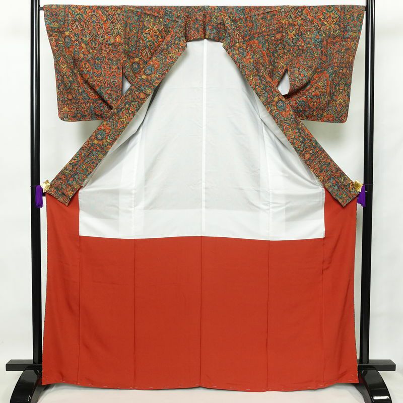 小紋 美品 しつけ糸付き 縮緬 総柄 正絹 幾何学柄・抽象柄 袷仕立て 身丈168cm 裄丈67cm 赤・朱_画像3