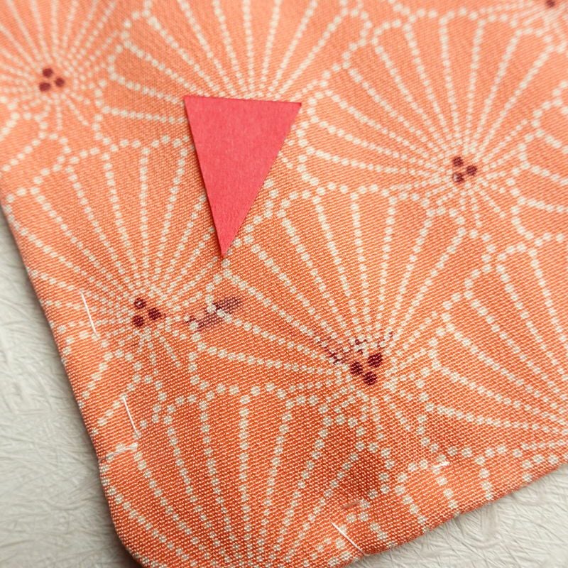 小紋 しつけ糸付き 縮緬 付下小紋 正絹 古典柄 袷仕立て 身丈157.5cm 裄丈64cm ピンク_画像11